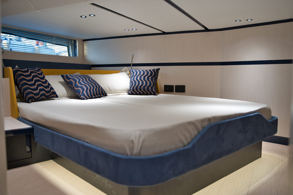 Cayman 560 Sedan - immagine 13