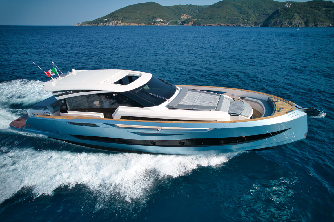 Cayman 560 Sedan - immagine 11