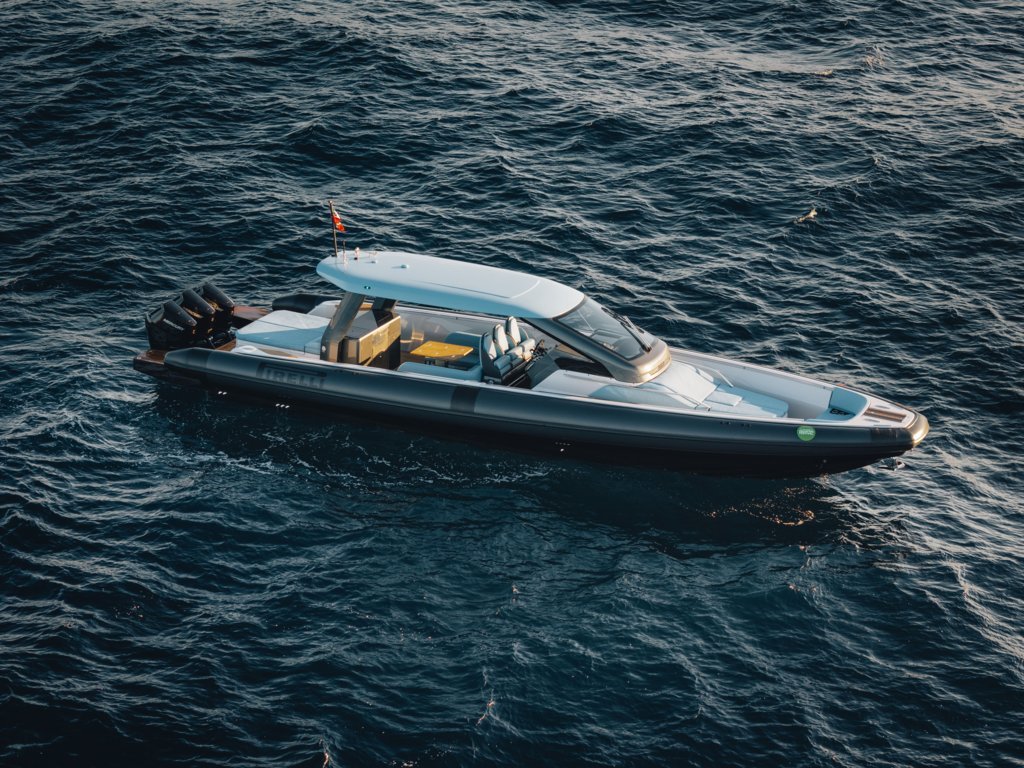 Cayman 560 Sedan - immagine 7